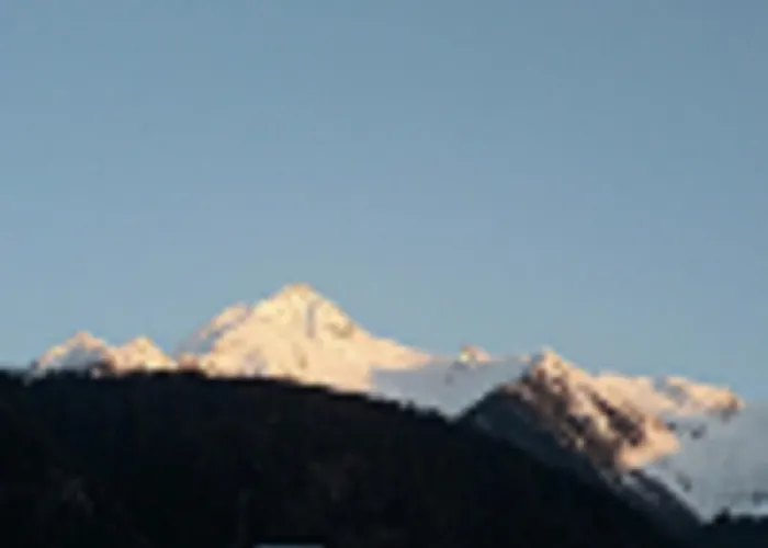 Christian Διαμέρισμα *